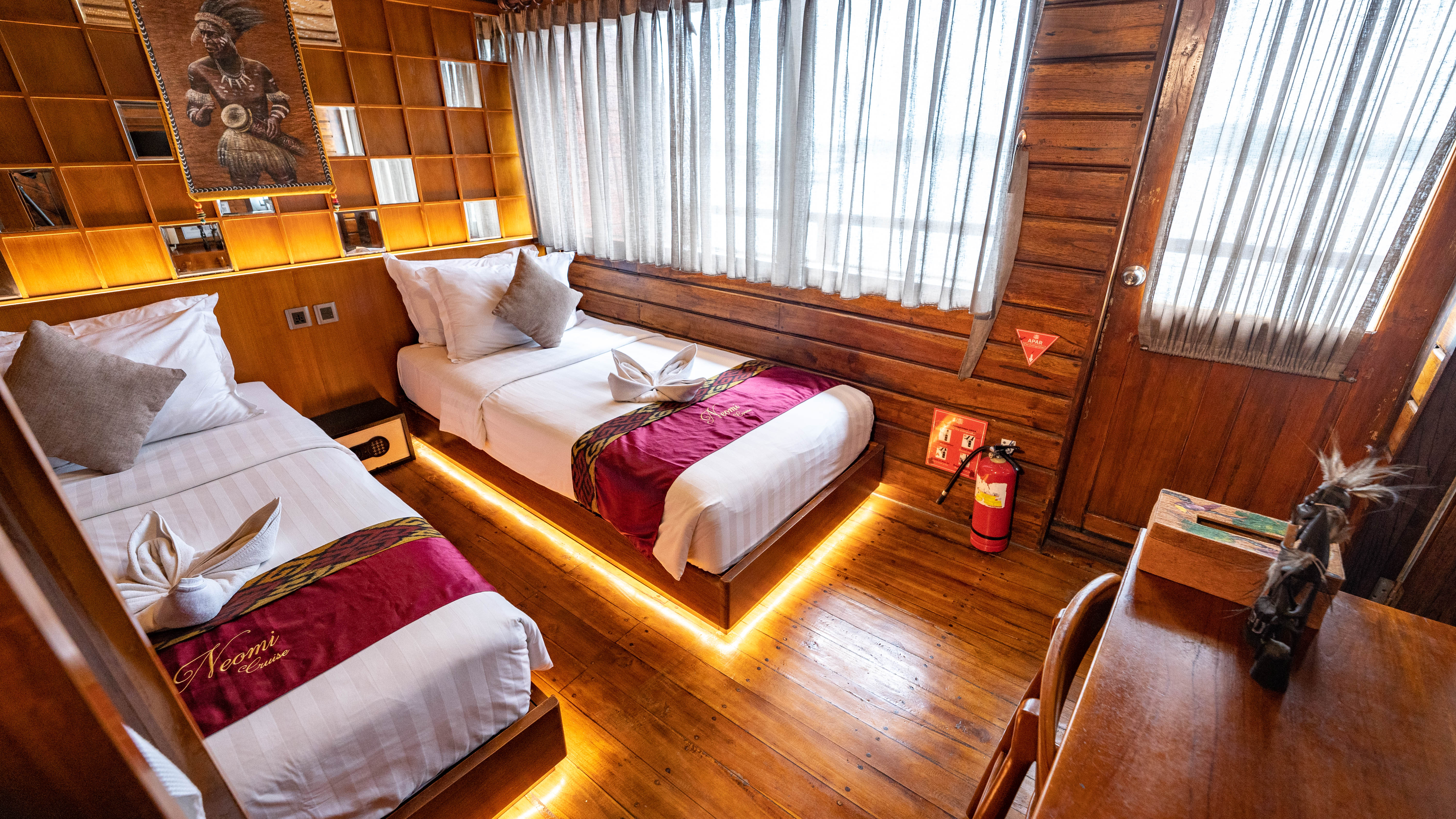 上層／中層海景套房